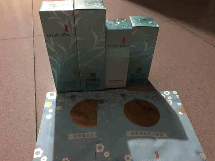 美肤宝 水份源沁爽补水礼盒 保湿护肤品套装男女（洁面75ml+爽肤水155ml+乳液120ml+安心水80ml+面膜*2）怎么样，好用吗，口碑，心得，评价，试用,第3张