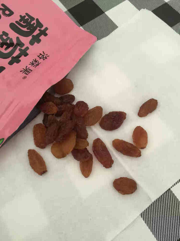 新疆吐鲁番特产黑加仑葡萄干1000g多色葡萄干特级免洗 红葡萄干（250g*4袋）怎么样，好用吗，口碑，心得，评价，试用报告,第4张