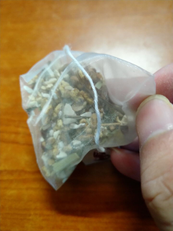 壹三一世 祛湿茶 薏茯茶饮 除湿气重去湿气  红豆薏米茶 茯苓茶 组合花茶 男女养生茶 三角袋泡茶 薏茯茶饮 300g/罐怎么样，好用吗，口碑，心得，评价，试用,第4张