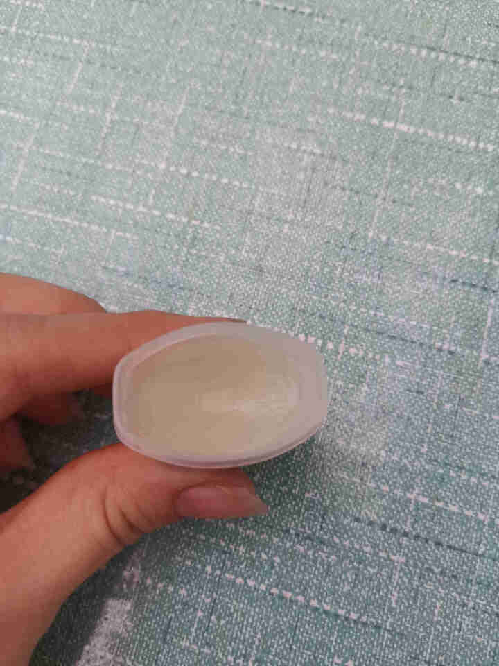 雪花.秀 SULWHASOO  滋盈肌本 人参 水乳精华护肤品 后 套装礼盒 vaseline润唇膏7g 限用日期20年5,第4张