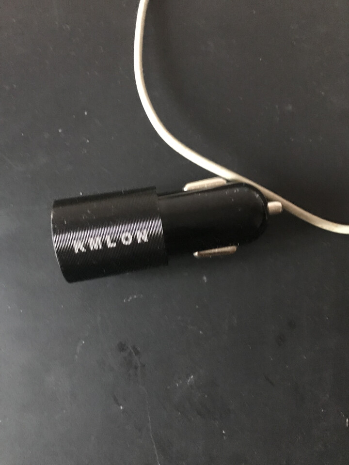 ♥凯迈隆（KMLON）车载点烟器车充  一拖二手机充电器12V/24V通用 双USB口2.4A快充 稳重黑 一拖二2.4A USB快充怎么样，好用吗，口碑，心得,第2张