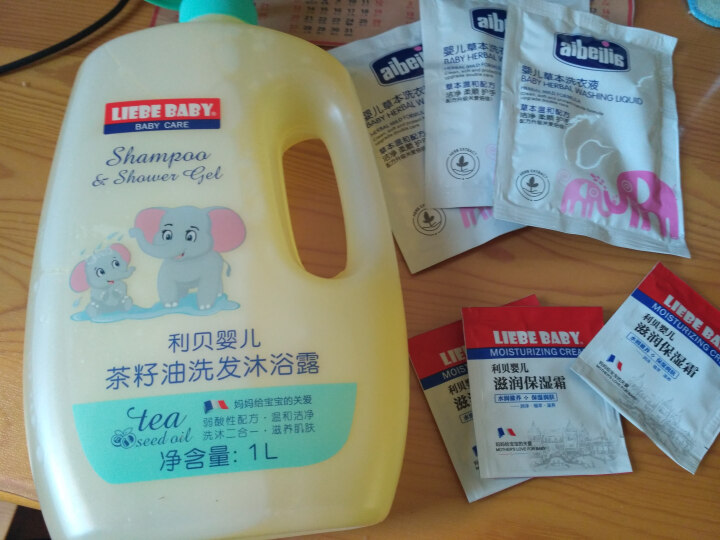 【买一送六】利贝婴儿茶籽油洗发沐浴露家庭装1000ml 新生儿宝宝专用儿童沐浴露洗发水二合一 单瓶装（1L）怎么样，好用吗，口碑，心得，评价，试用报告,第4张