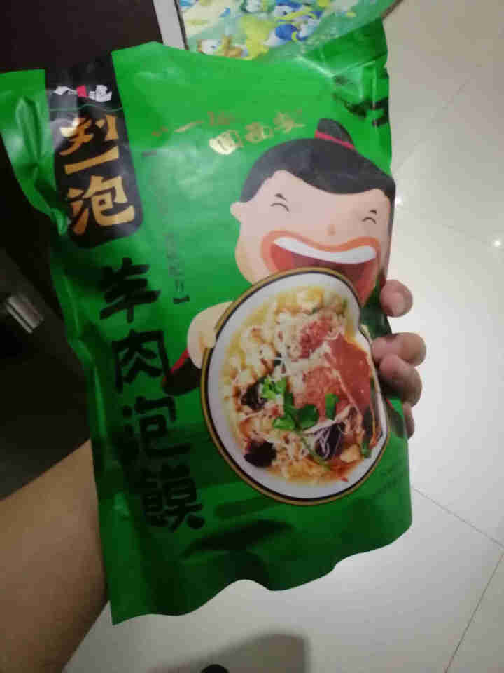 刘一泡羊肉泡馍340g/袋 陕西特产西安小吃回民街特色美食包邮 340g*1袋羊肉泡馍怎么样，好用吗，口碑，心得，评价，试用报告,第3张