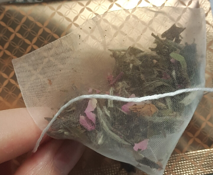 中茶清茶玫瑰白茶花草茶 茶叶袋泡10包一盒25g 玫瑰白茶试用装1袋怎么样，好用吗，口碑，心得，评价，试用报告,第3张