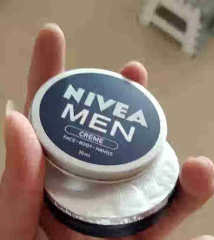 妮维雅(NIVEA)男士乳液面霜小蓝管护肤化妆品 补水滋润保湿面部精华 男士铁罐润肤霜30ml怎么样，好用吗，口碑，心得，评价，试用报告,第3张