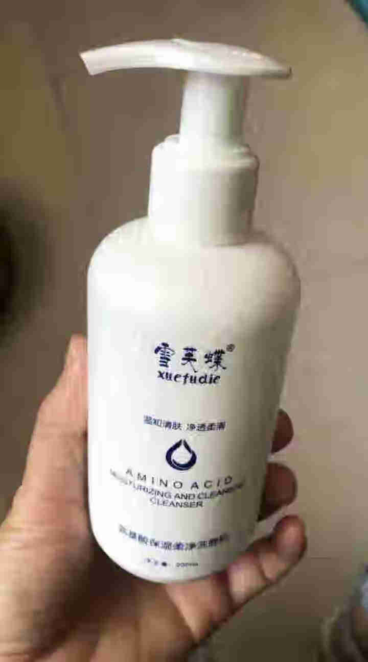 雪芙蝶 氨基酸保湿卸妆洗面奶 200ml （深层清洁 平衡水油 补水抗痘 男女通用 敏感肌肤可用） 洁面乳怎么样，好用吗，口碑，心得，评价，试用报告,第4张