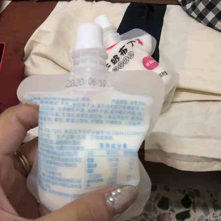 甜蜜1派 牛奶布丁酸奶饮品100g*8个约800g果冻布丁女生下午茶甜品点心儿童零食可吸果冻节日礼品 混合口味2个装怎么样，好用吗，口碑，心得，评价，试用报告,第3张