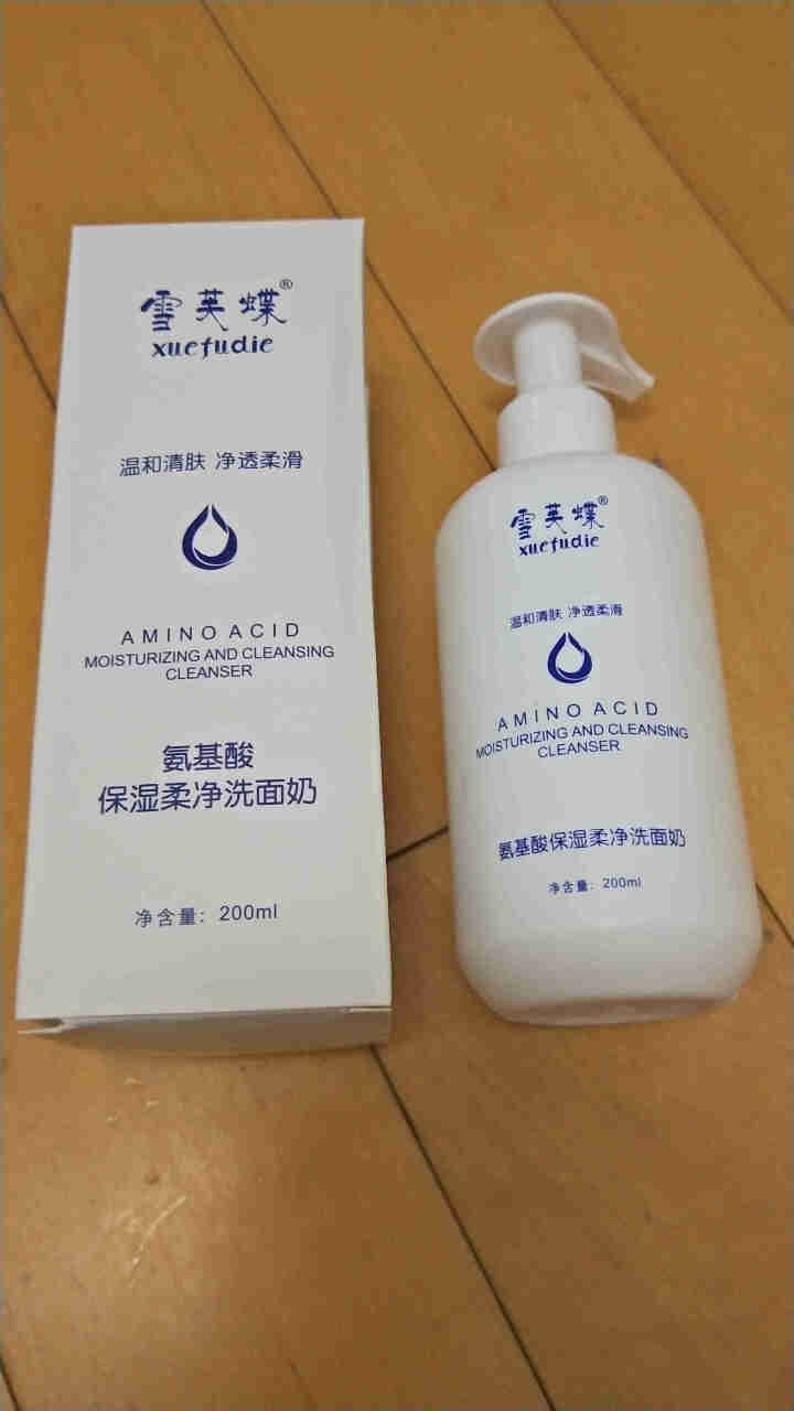 雪芙蝶 氨基酸保湿卸妆洗面奶 200ml （深层清洁 平衡水油 补水抗痘 男女通用 敏感肌肤可用） 洁面乳怎么样，好用吗，口碑，心得，评价，试用报告,第3张