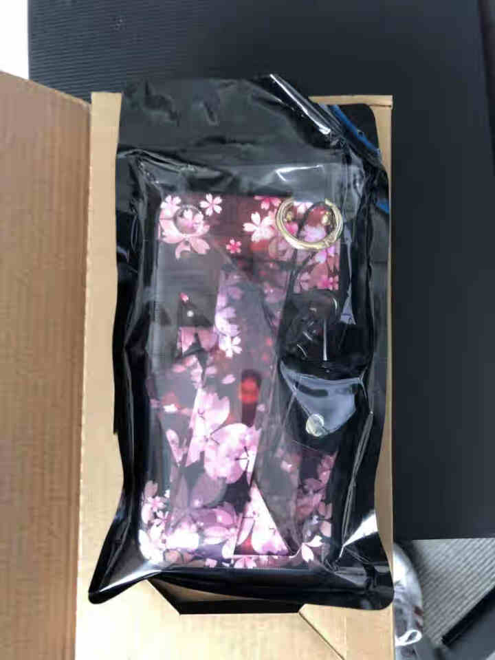 厉品  iPhone 11pro max手机壳xs网红xr腕带斜挂绳x苹果8p女款7plus软保护套 樱字飞花+长短挂绳一对 iphone 11怎么样，好用吗，,第2张