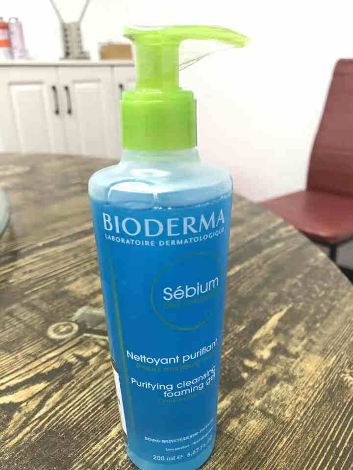 法国贝德玛（BIODERMA）净妍平衡洁肤凝胶洁面乳洗面奶200ml（温和清洁卸妆 控油收毛孔 油痘肌 低泡无皂基）怎么样，好用吗，口碑，心得，评价，试用报告,第2张