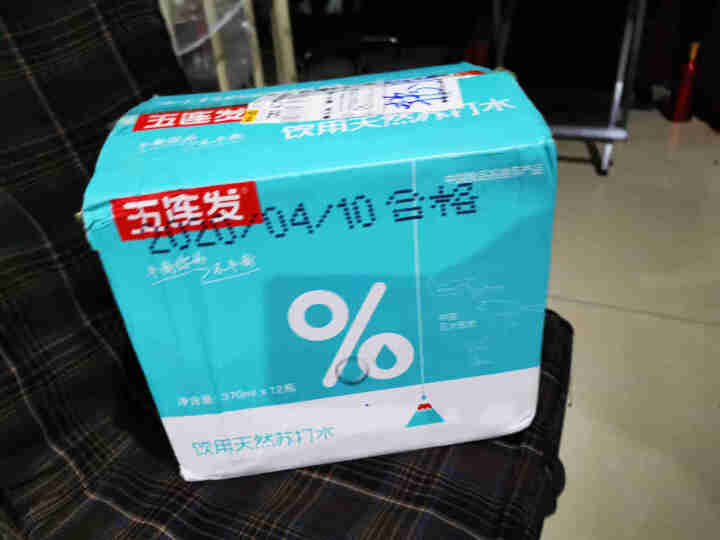 五连发天然苏打水370ml*12瓶 高ph值碱性水无糖无气 弱碱性饮用冷泉水整箱装 370ml*12瓶整箱怎么样，好用吗，口碑，心得，评价，试用报告,第4张