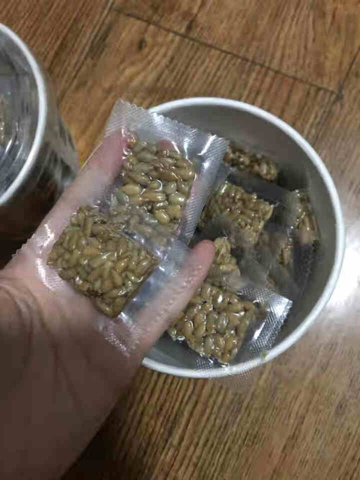 非常贝贝蜂蜜瓜子仁葵花籽酥蜂蜜原味248g桶装坚果办公室饥饿零食 248g蜂蜜黄油味怎么样，好用吗，口碑，心得，评价，试用报告,第3张