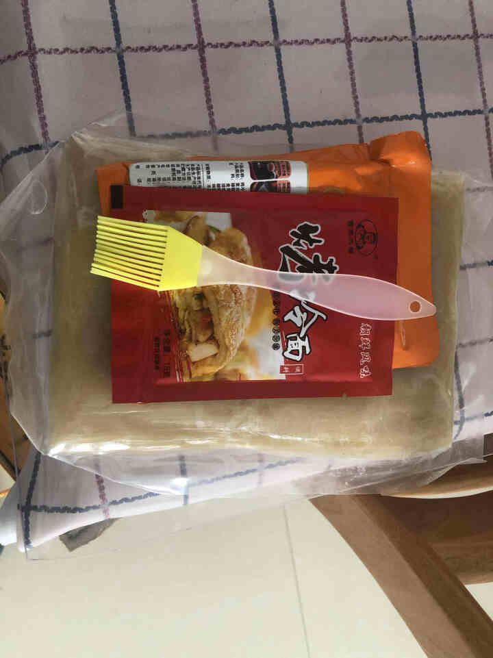 吉朱大福烤冷面片含烤冷面酱料调料朝鲜族风味小吃东北特色小吃615g 615g怎么样，好用吗，口碑，心得，评价，试用报告,第3张