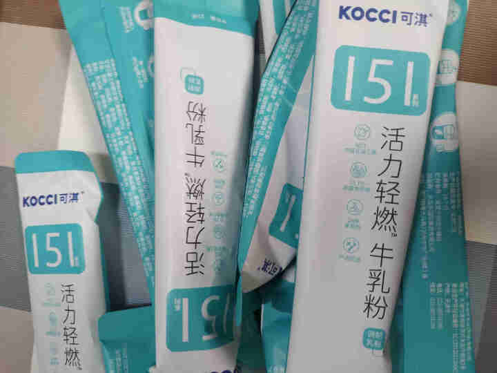 KOCCI可淇 高钙双益生元成人奶粉 膳食纤维 果蔬 青少年白领学生营养 活力轻燃牛乳粉 独立小包装 单盒装10*25g怎么样，好用吗，口碑，心得，评价，试用报,第3张