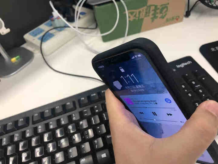 汉牌 苹果11/11Pro手机壳iPhone 11 pro保护套魔方液态硅胶新升级全包防摔直边软壳 经典黑,第3张