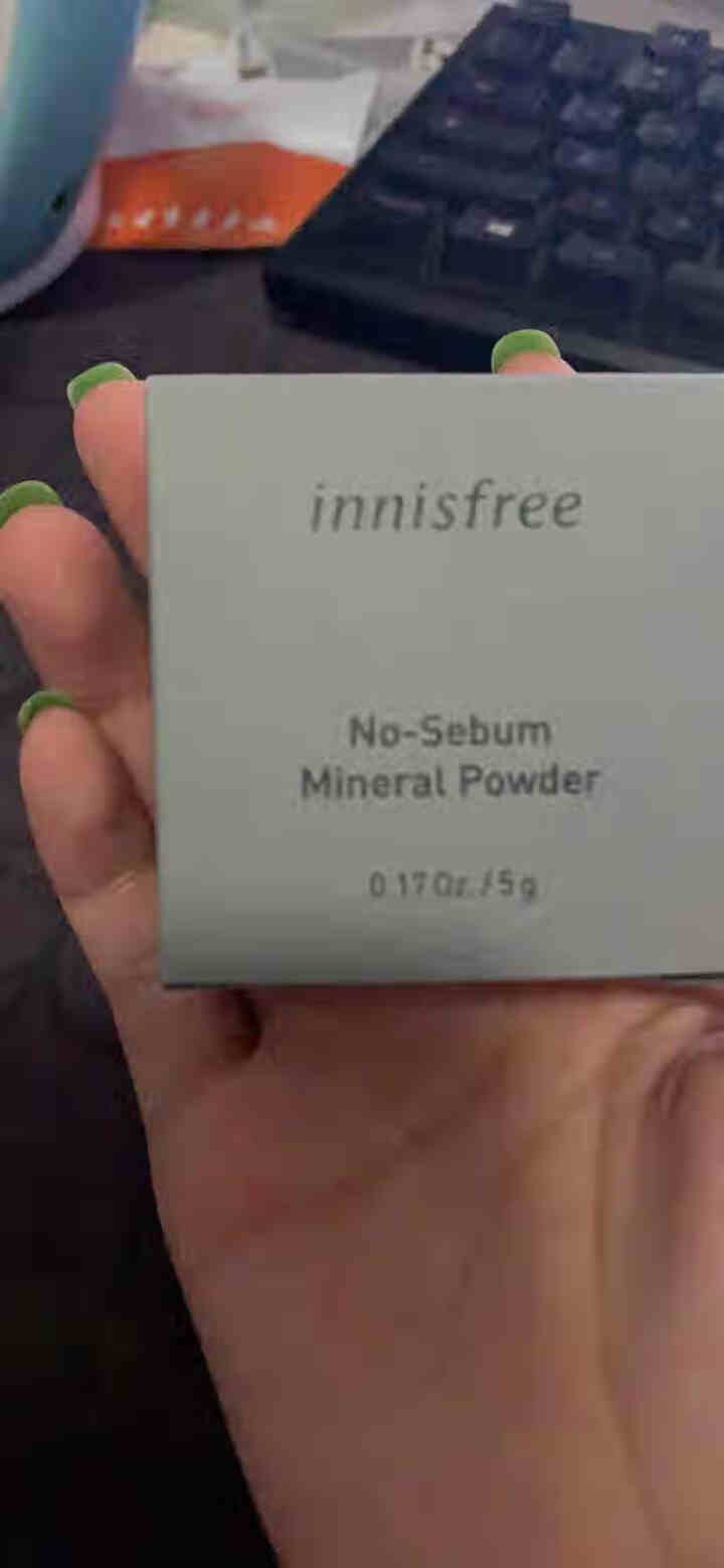 innisfree/悦诗风吟散粉控油矿物质蜜粉定妆粉自然持久防水不脱妆粉饼轻薄裸妆不浮粉 白色怎么样，好用吗，口碑，心得，评价，试用报告,第2张