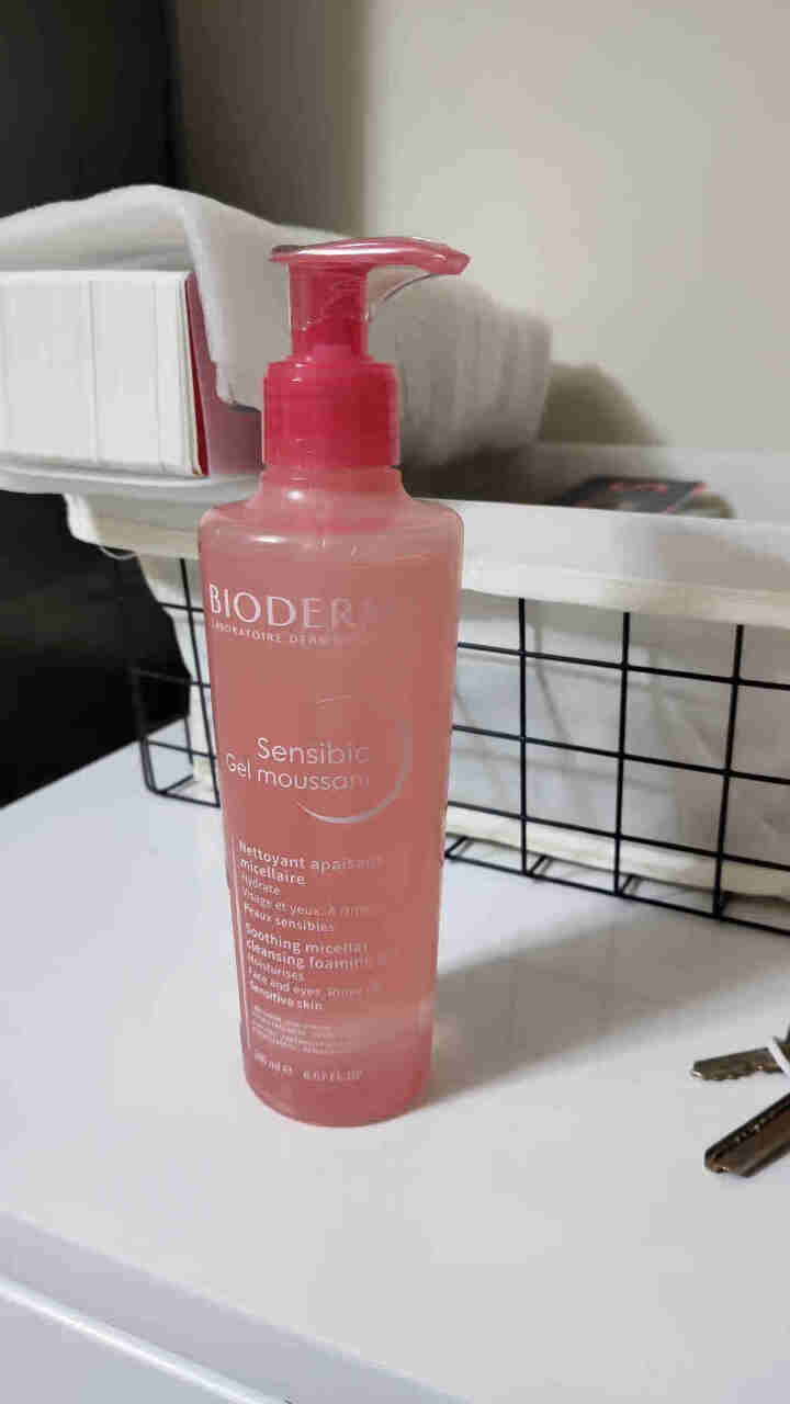 法国贝德玛（BIODERMA）舒妍修护洁肤凝胶洗面奶洁面乳200ml（ 温和清洁卸妆  舒缓保湿 低泡无皂基）怎么样，好用吗，口碑，心得，评价，试用报告,第2张