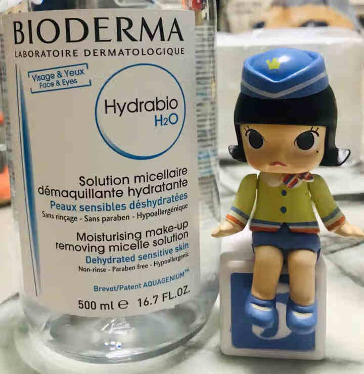 法国贝德玛（BIODERMA）润妍水润保湿洁肤液500ml （卸妆水 深层清洁 蓝水 补水焕肤 干皮 眼唇 原装进口）怎么样，好用吗，口碑，心得，评价，试用报告,第4张