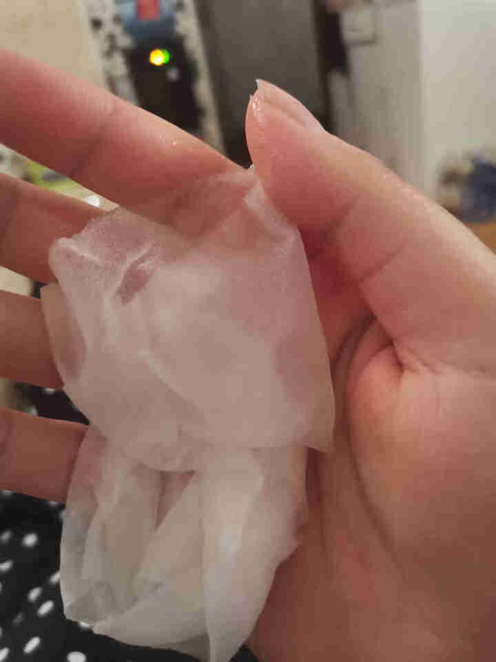 一叶子面膜补水面膜樱花玫瑰面膜补水保湿焕白收缩毛孔修护提亮修护亮彩花漾水润亮采面膜礼盒 随机面膜一片怎么样，好用吗，口碑，心得，评价，试用报告,第4张