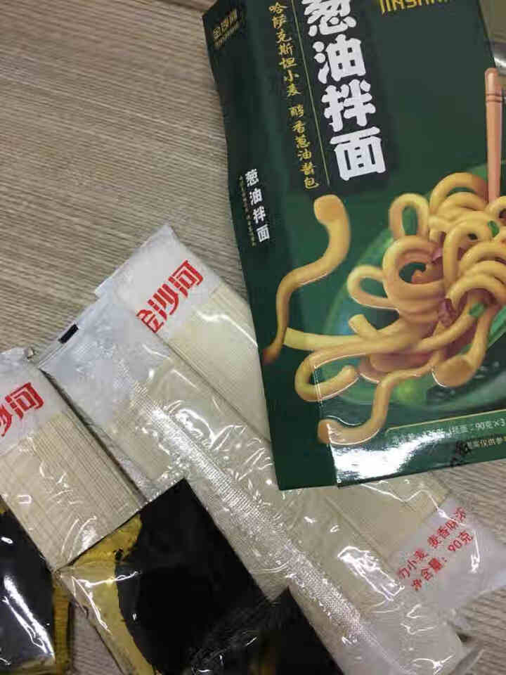 金沙河葱油拌面 非油炸 方便速食 3人份包含酱包怎么样，好用吗，口碑，心得，评价，试用报告,第2张