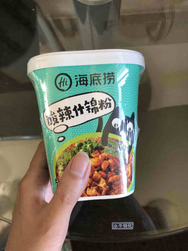 海底捞 酸辣粉冲泡即食粉丝懒人户外网红学生宿舍早餐杯装即食方便粉丝  酸辣什锦粉111g怎么样，好用吗，口碑，心得，评价，试用报告,第3张