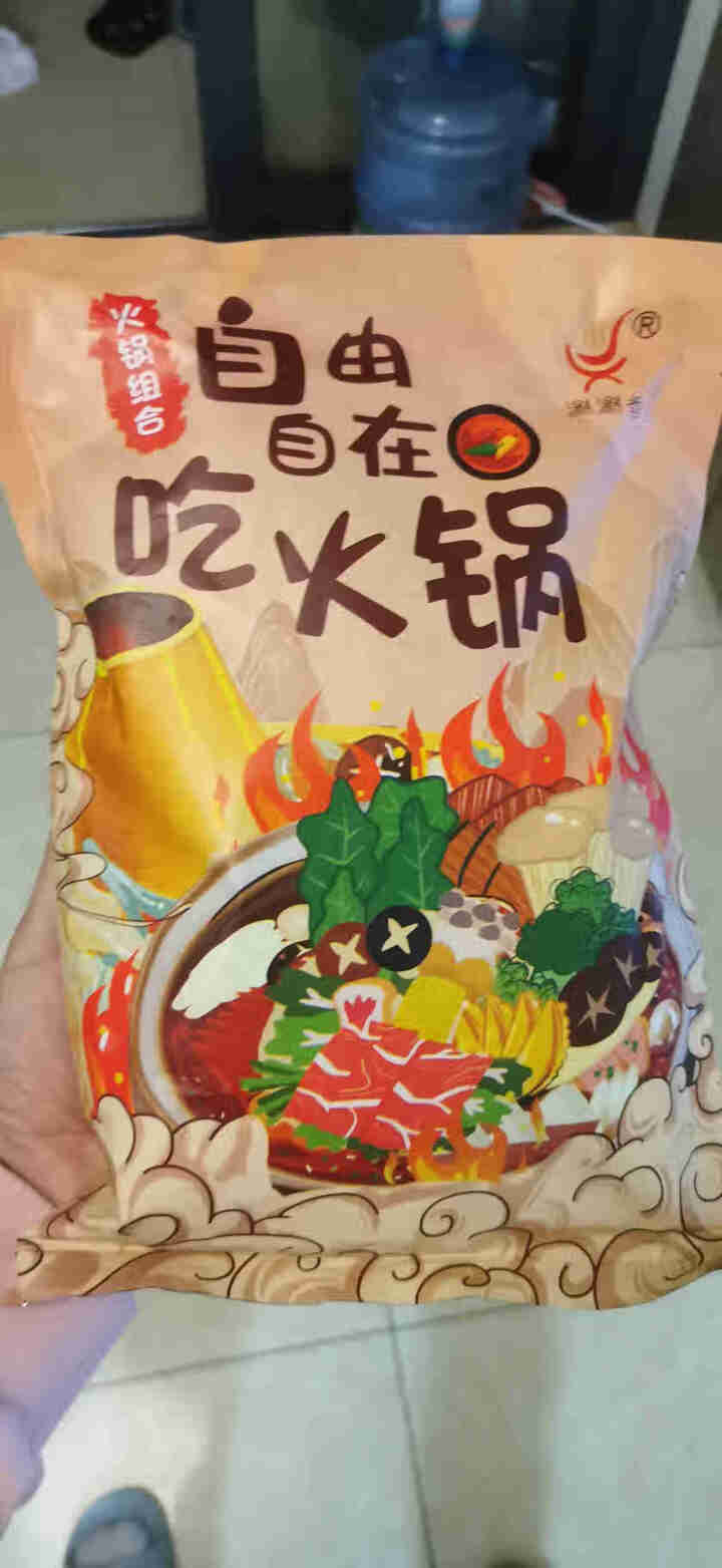 涮涮香 火锅底料火锅蘸料家用组合套装火锅调料牛油火锅底料番茄底料牛肉酱香辣酱蒜蓉酱菌王酱麻酱 两种底料+4种经典口味蘸料怎么样，好用吗，口碑，心得，评价，试用报,第2张