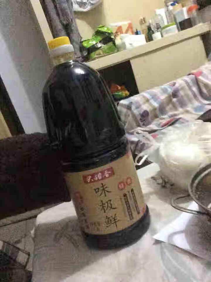 头糟香味极鲜特级酿造酱油1.8L 一品鲜香黄豆原味原香酱香调味品怎么样，好用吗，口碑，心得，评价，试用报告,第2张