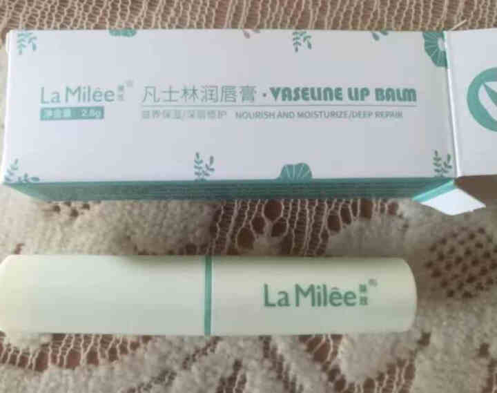 LaMilee莱玫 凡士林润唇膏女保湿滋润补水唇部护理唇膜男去角质死皮淡化唇纹 凡士林润唇膏2.8g怎么样，好用吗，口碑，心得，评价，试用报告,第4张