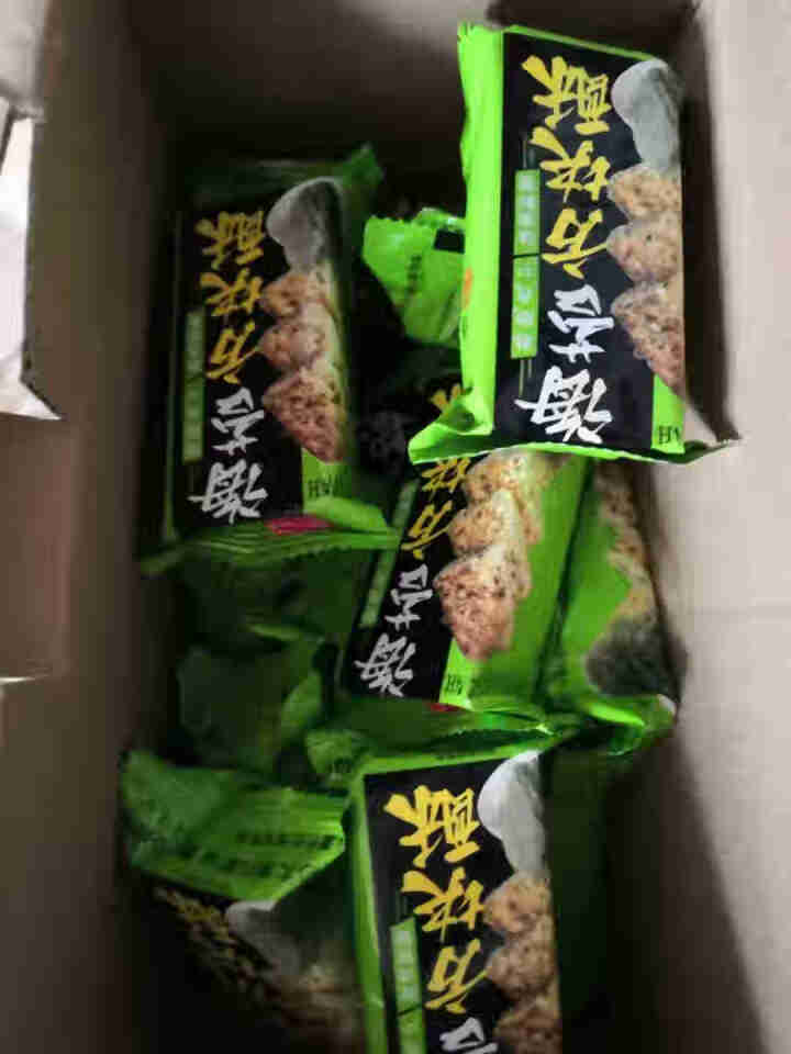 朵蕾米 海苔方块酥700g整箱礼盒 海苔方块酥 中国台湾风味特色 粗粮纤麦酥性饼干  休闲零食怎么样，好用吗，口碑，心得，评价，试用报告,第3张