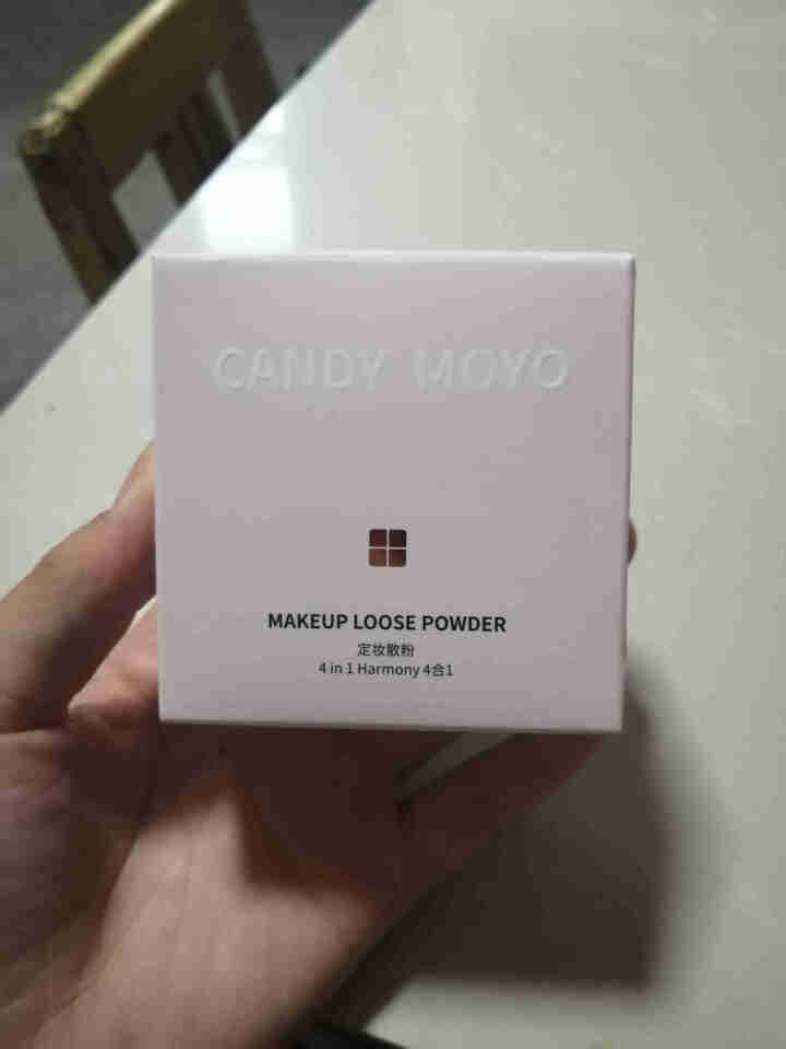 【四色散粉】Candy Moyo四宫格定妆粉饼散粉持久24小时定妆控油轻薄如雾隐毛孔不浮粉晚安粉蜜粉 星彩慕斯（哑光）怎么样，好用吗，口碑，心得，评价，试用报告,第3张