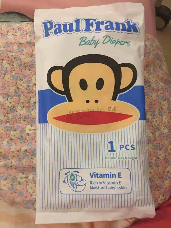 大嘴猴（Paul Frank）维E魔法裤婴儿拉拉裤男女宝宝通用尿不湿试用装 纸尿裤M码5片怎么样，好用吗，口碑，心得，评价，试用报告,第2张