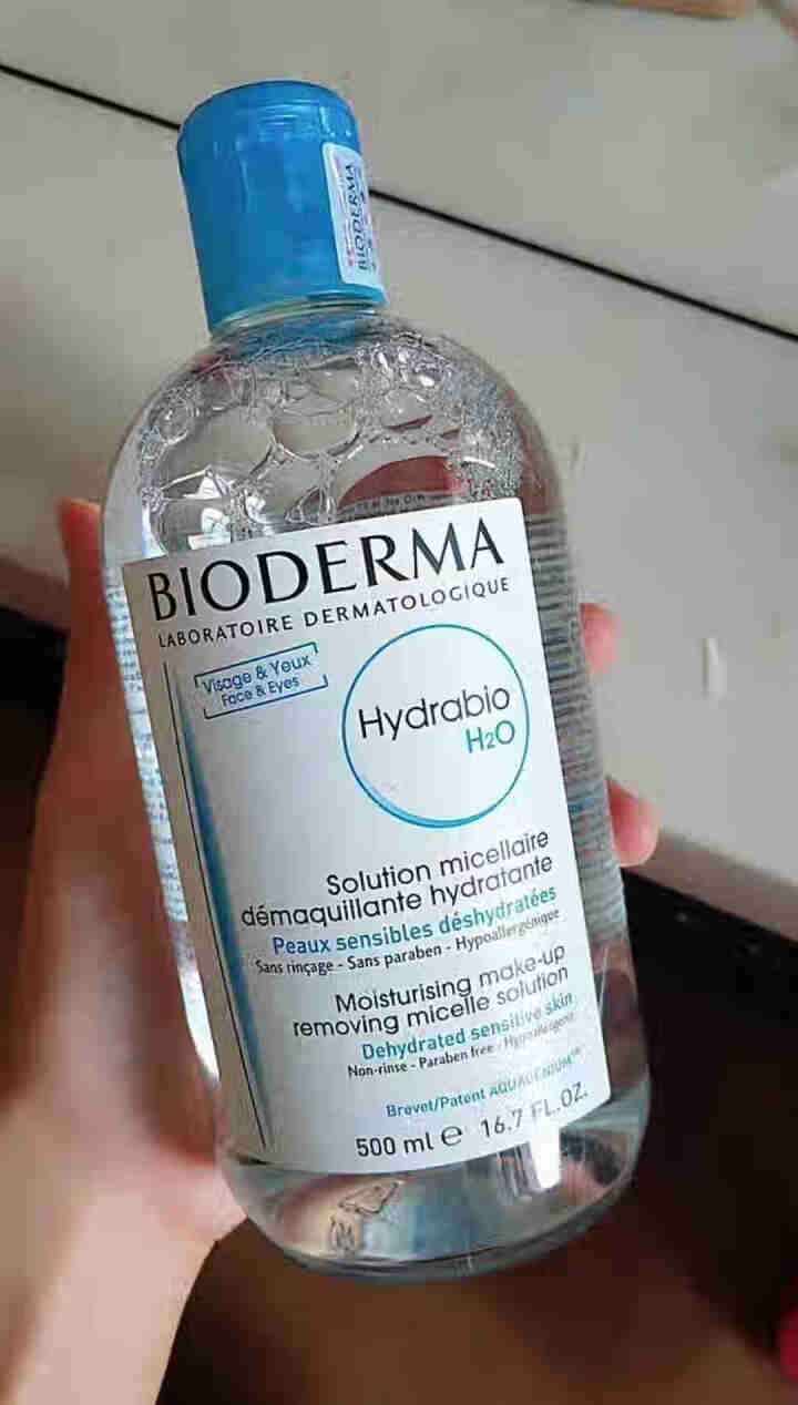 法国贝德玛（BIODERMA）润妍水润保湿洁肤液500ml （卸妆水 深层清洁 蓝水 补水焕肤 干皮 眼唇 原装进口）怎么样，好用吗，口碑，心得，评价，试用报告,第2张