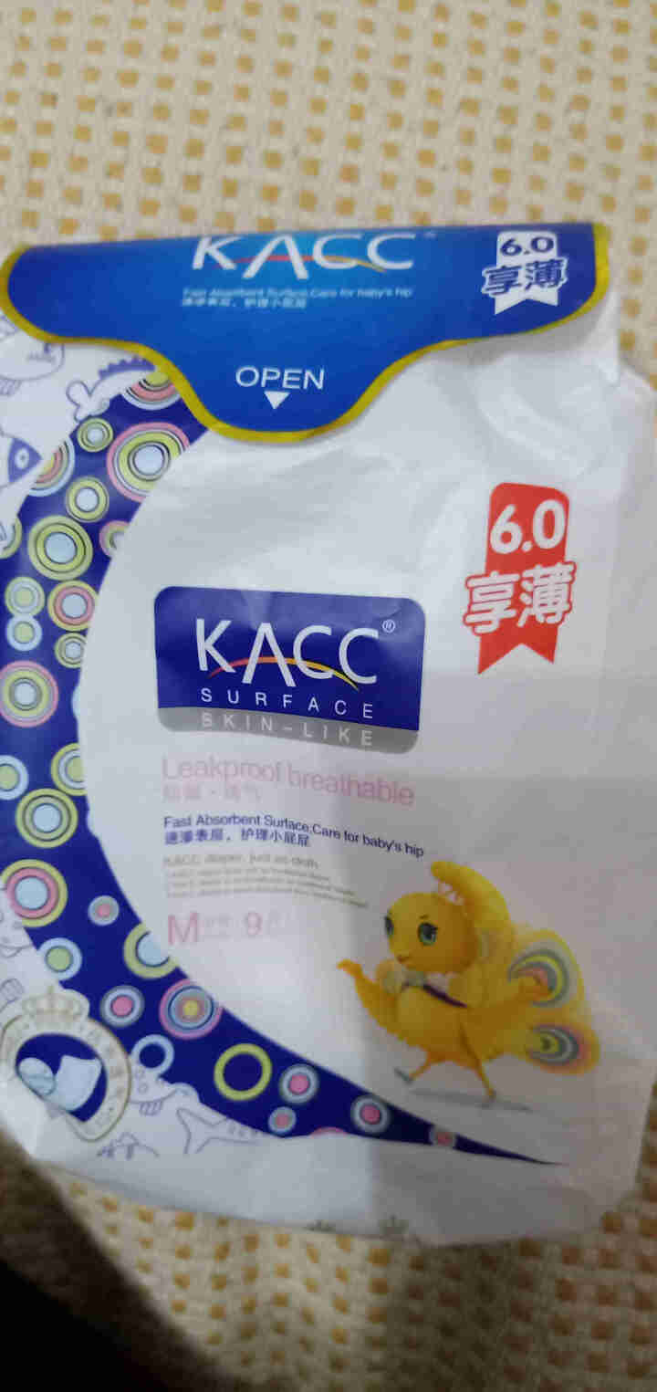 【成都发货】正品KACC6.0升级版享薄无粘贴纸尿片绵柔透气全芯体婴儿宝宝无腰贴纸尿片 旅行装M号9片怎么样，好用吗，口碑，心得，评价，试用报告,第4张