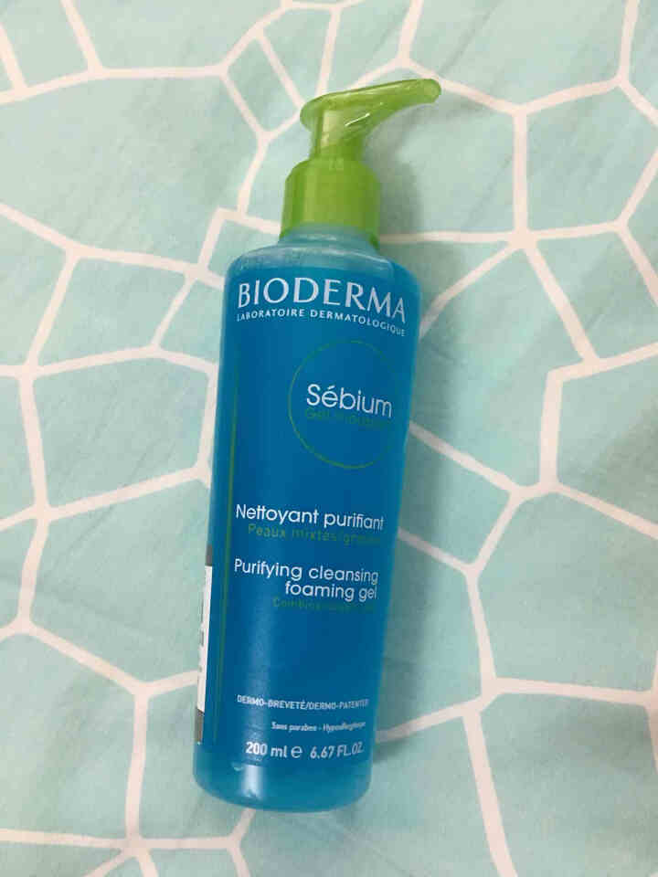 法国贝德玛（BIODERMA）净妍平衡洁肤凝胶洁面乳洗面奶200ml（温和清洁卸妆 控油收毛孔 油痘肌 低泡无皂基）怎么样，好用吗，口碑，心得，评价，试用报告,第2张