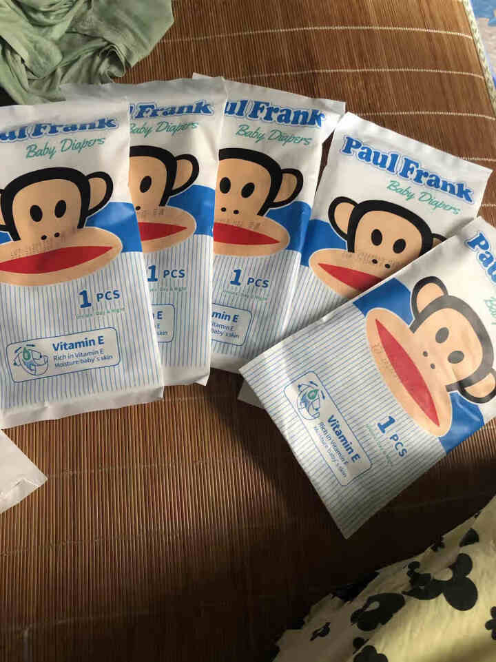 大嘴猴（Paul Frank）维E魔法裤婴儿拉拉裤男女宝宝通用尿不湿试用装 纸尿裤M码5片怎么样，好用吗，口碑，心得，评价，试用报告,第2张