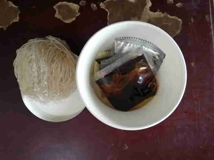 豫言 天豫【品牌中国】重点推荐商品 高品质 经典酸辣粉136g*12桶/箱 红薯粉丝 经典酸辣粉130g*1桶试吃装怎么样，好用吗，口碑，心得，评价，试用报告,第4张