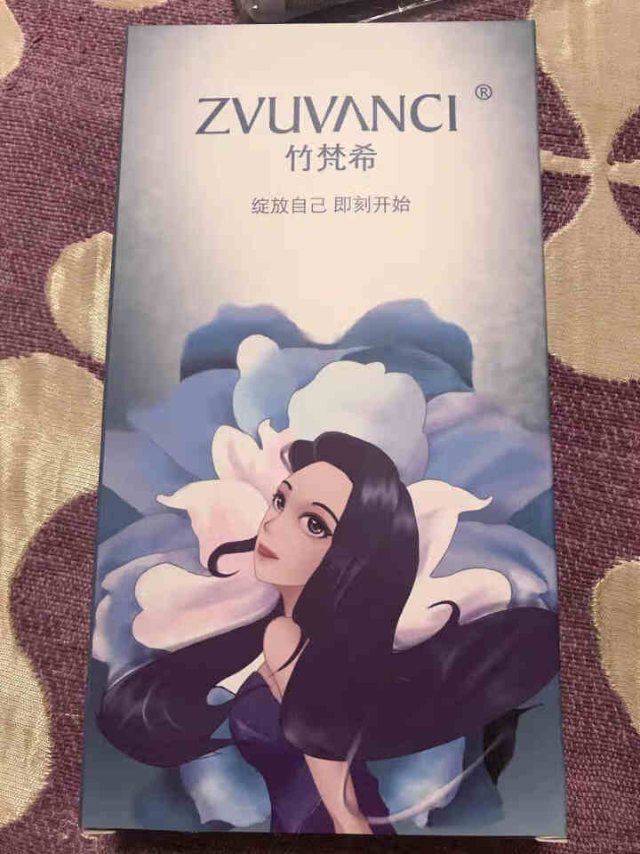 竹梵希（ZVUVANCI）翡冷翠系列13支化妆刷套装  初学者全套粉刷彩妆套刷纤维毛 加配白色logo包怎么样，好用吗，口碑，心得，评价，试用报告,第8张