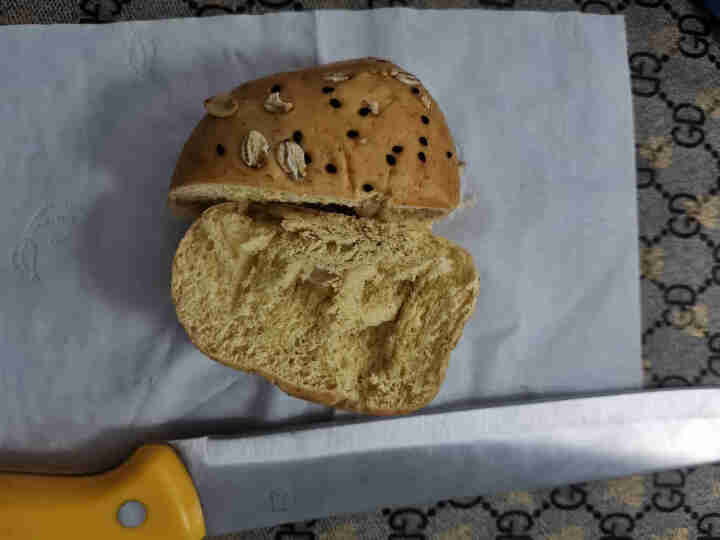 全麦面包 低脂代餐饱腹无蔗糖健身黑麦面包杂粮粗粮面包早餐 欧包 口味混合（可备注） 1斤装（15个左右）怎么样，好用吗，口碑，心得，评价，试用报告,第4张