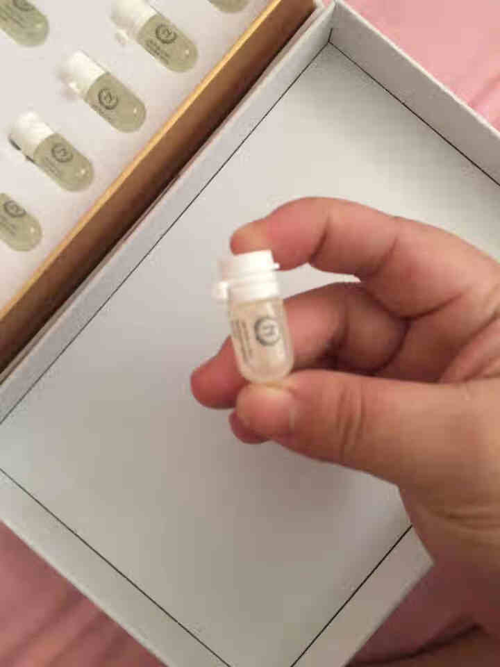 自然之名 莱姆鱼子酱酵母焕颜安瓶精华液1.5ml*21支（女士面部精华 补水保湿 紧致细纹）怎么样，好用吗，口碑，心得，评价，试用报告,第4张