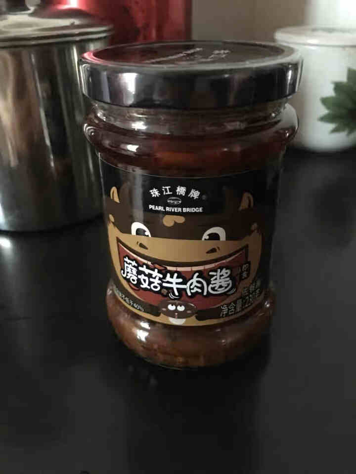 珠江桥牌 蘑菇牛肉酱230g 拌饭酱 拌面酱 香辣牛肉酱 下饭菜火锅底料调味酱璃瓶装 广东老字号怎么样，好用吗，口碑，心得，评价，试用报告,第2张