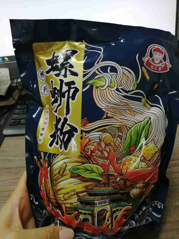 桂花巷300g袋装正宗广西柳州螺蛳粉酸辣螺丝粉桂林米粉加辣螺狮粉方便米线面条宿舍速食 浓香原味螺蛳粉*1包 300g怎么样，好用吗，口碑，心得，评价，试用报告,第2张