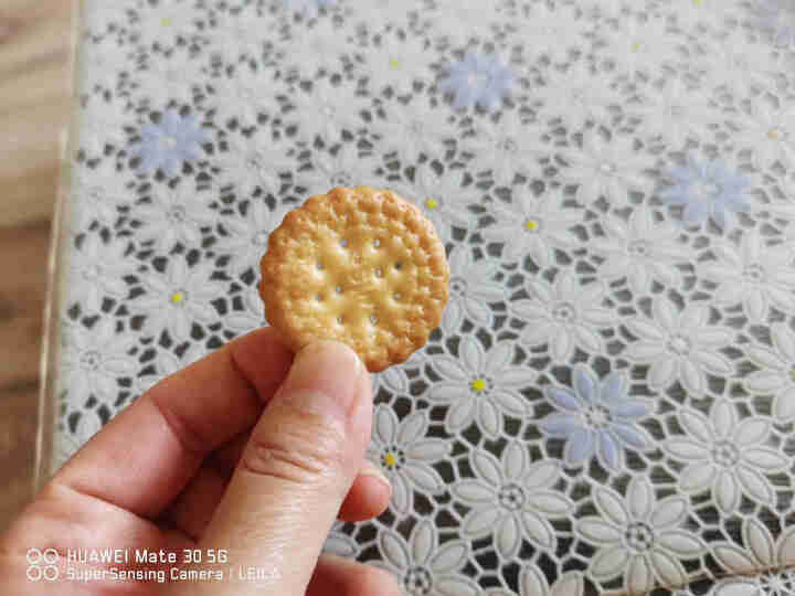 来伊份日式小圆饼干 网红小点心休闲零食早餐代餐糕点儿童零嘴100g*8袋怎么样，好用吗，口碑，心得，评价，试用报告,第4张