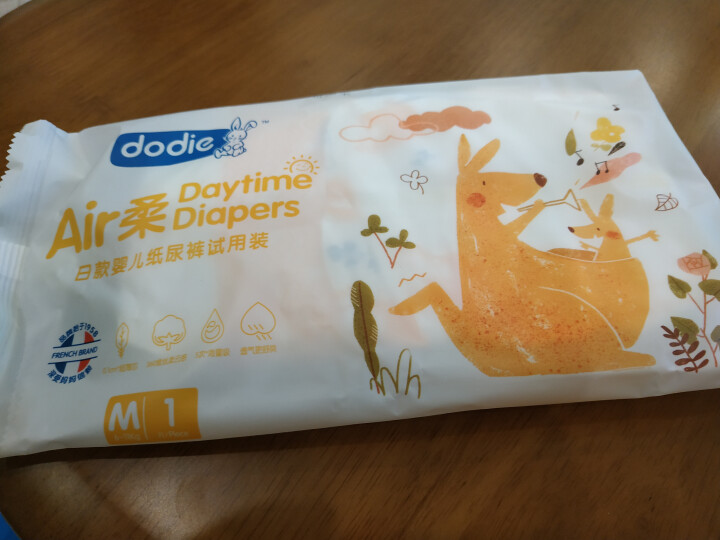 dodie Air 柔 · 婴儿纸尿裤M10片日夜礼盒装（日用*5+夜用*5）怎么样，好用吗，口碑，心得，评价，试用报告,第2张