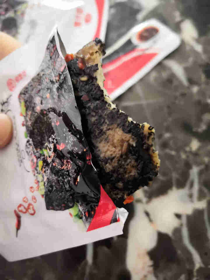 垫小嘴 臭豆腐 休闲零食 湖南长沙特产经典黑色臭干子小吃 真空包装 香辣味 108g 香辣味108g(独立小包装）怎么样，好用吗，口碑，心得，评价，试用报告,第4张