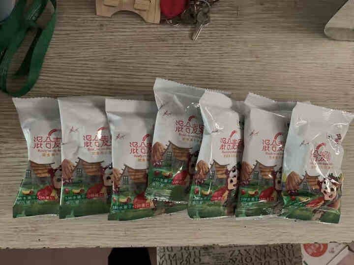 中粮麦片 福小满混合麦果脆礼盒7日装30g*7袋 即食冲泡 熟食水果坚果谷物营养燕麦脆  即食水果燕麦7日装怎么样，好用吗，口碑，心得，评价，试用报告,第3张