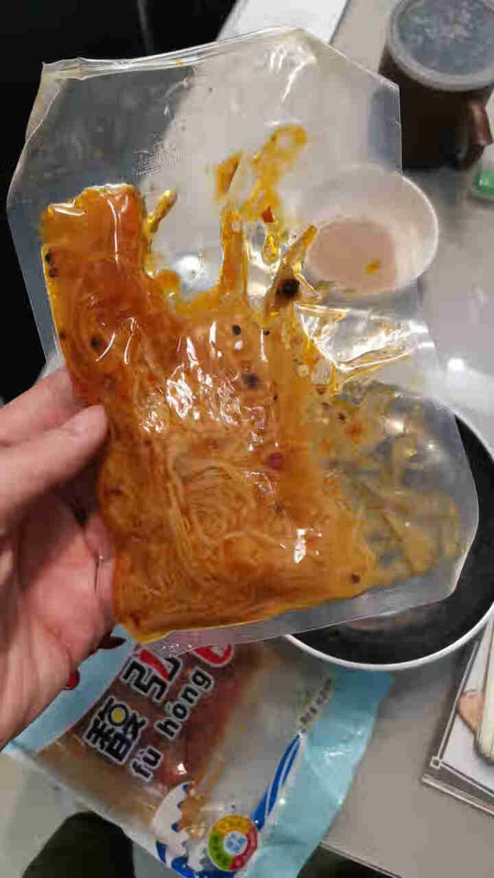 馥弘  麻辣小龙虾尾即食龙虾  生鲜虾类虾尾 现炒熟食海鲜网红零食 225g/袋   普通品质 微辣怎么样，好用吗，口碑，心得，评价，试用报告,第2张