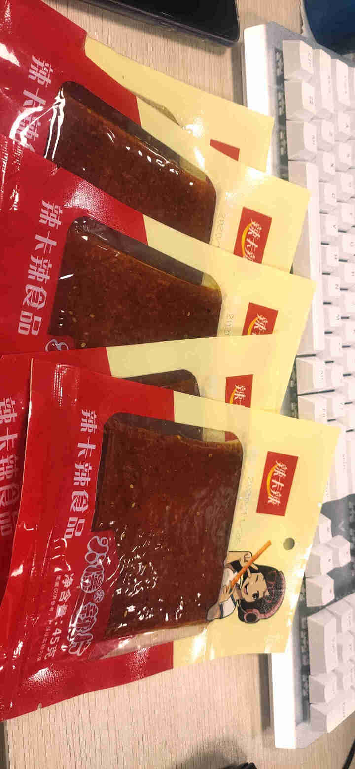 天豫 豫言 辣卡辣 大辣片 辣条 45g*5/10袋 8090后儿时怀旧小零食 麻辣小吃老式辣 火爆大辣片45g/袋 5袋怎么样，好用吗，口碑，心得，评价，试用,第2张