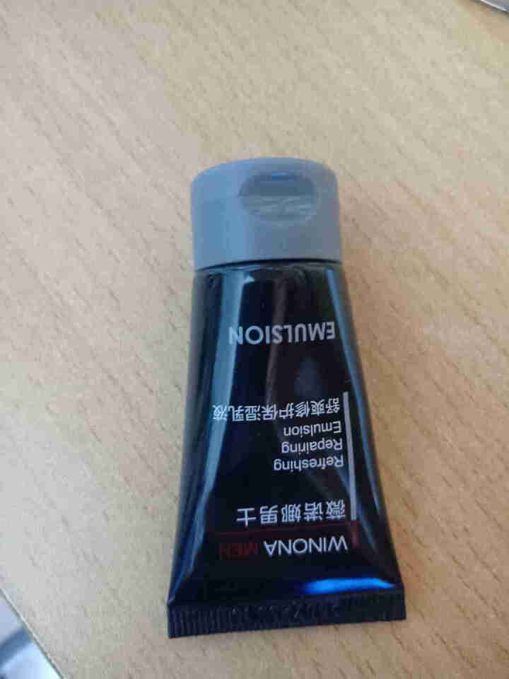 薇诺娜男士舒爽修护保湿乳液 活力清爽补水锁水保湿控油滋润护肤润肤乳 8.10上新 15g怎么样，好用吗，口碑，心得，评价，试用报告,第4张