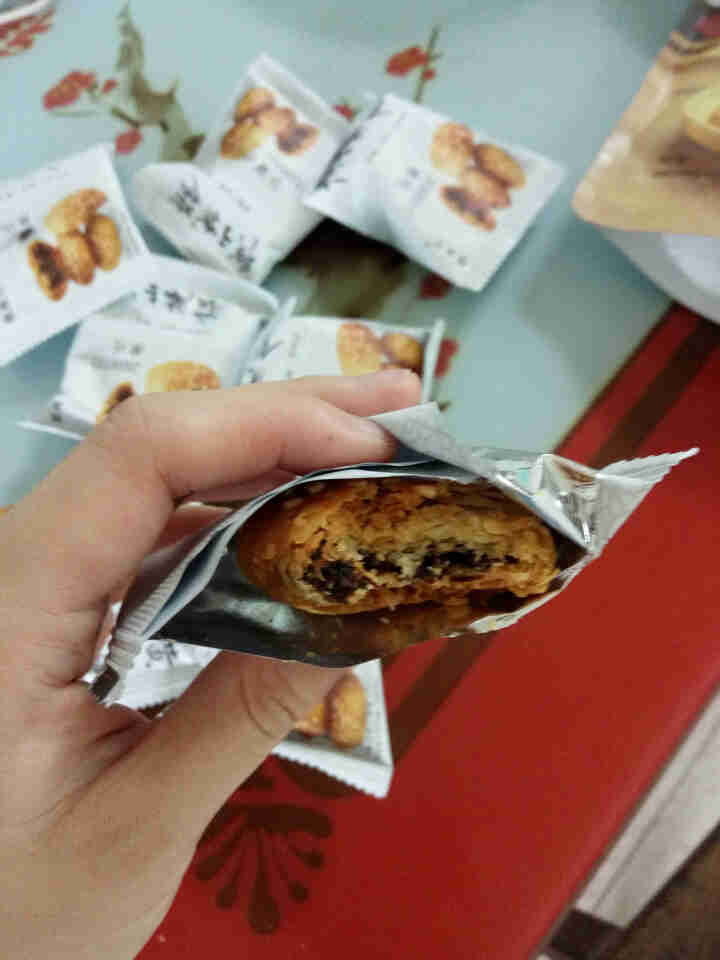 黄山烧饼梅菜肉小酥饼糕点网红零食美食安徽特产192克/袋 辣味 一袋怎么样，好用吗，口碑，心得，评价，试用报告,第4张