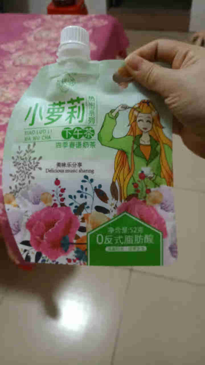 花恬悦 网红爆摇奶茶 手摇奶茶 早餐午餐下午茶 冲泡牛奶饮料 五种口味 速溶袋装52g 四季春语奶茶*1包怎么样，好用吗，口碑，心得，评价，试用报告,第2张